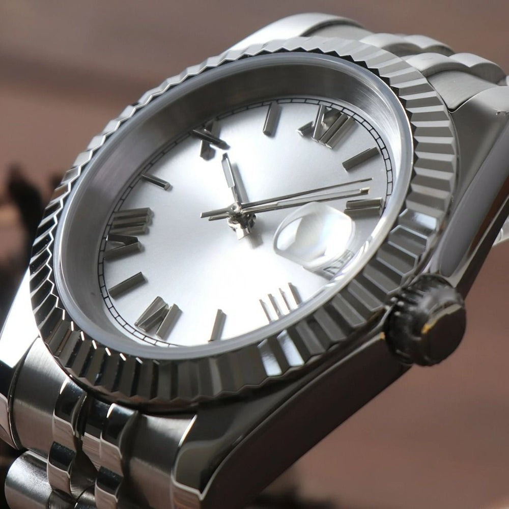 STEEL WHITE Roman Dial Steel Automatic – SEIKMOD LUX Edition
