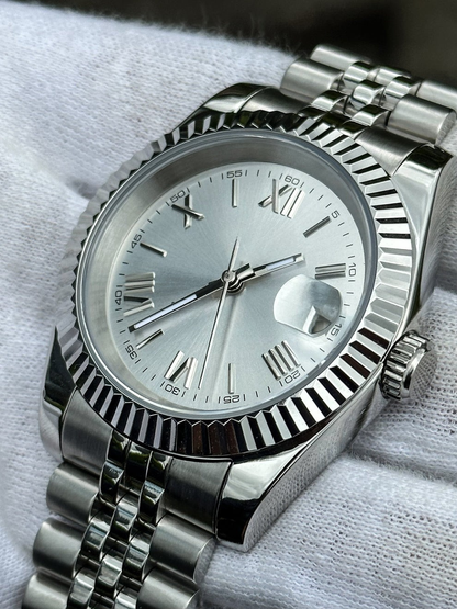 STEEL WHITE Roman Dial Steel Automatic – SEIKMOD LUX Edition